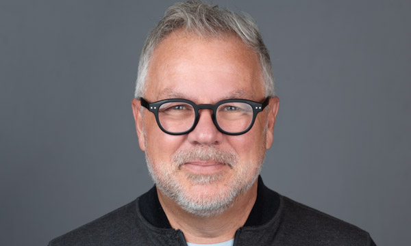 Bob Evans headshot